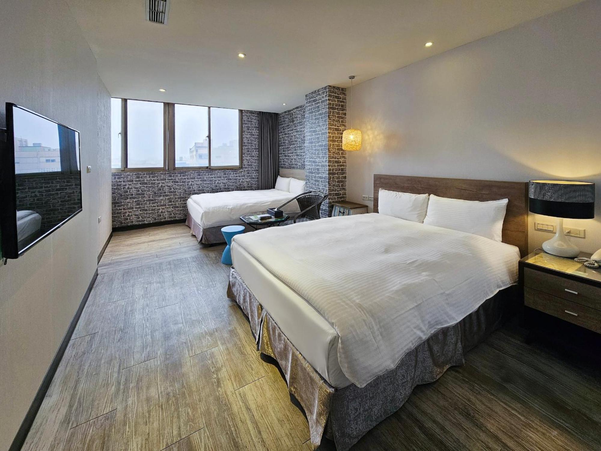 Herb Art Hotel Luodong Exterior photo